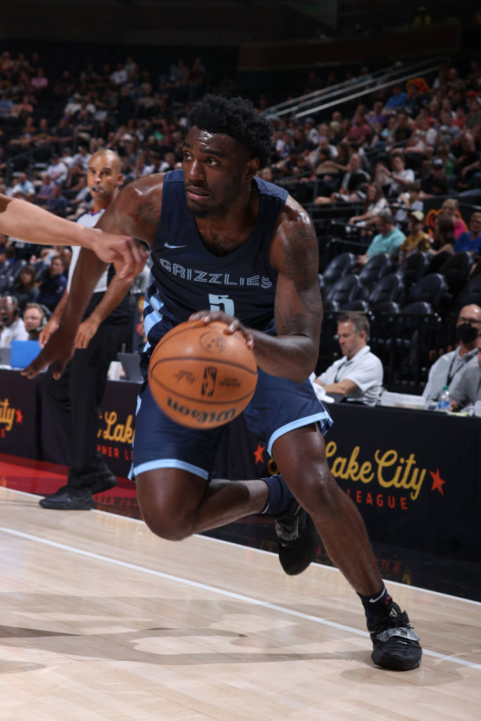 和场馆收益 和场馆收益