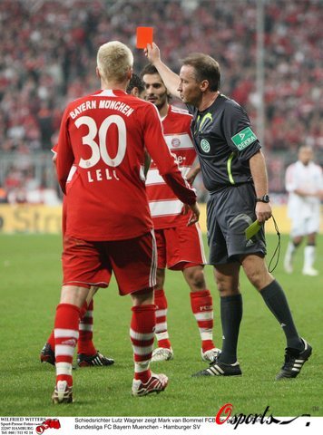 张的气氛中 张的气氛中