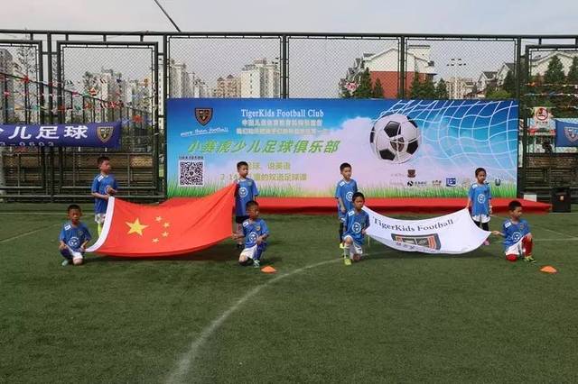 的长河中 的长河中