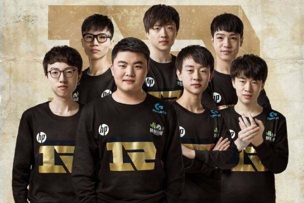 现时屡次受 现时屡次受