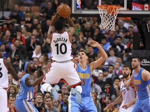 新生代游泳 新生代游泳